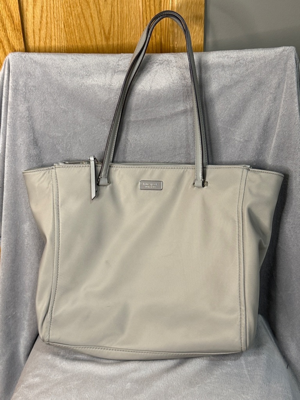 kate spade Light Gray Tote with Top Zip and Dual Shoulder Straps